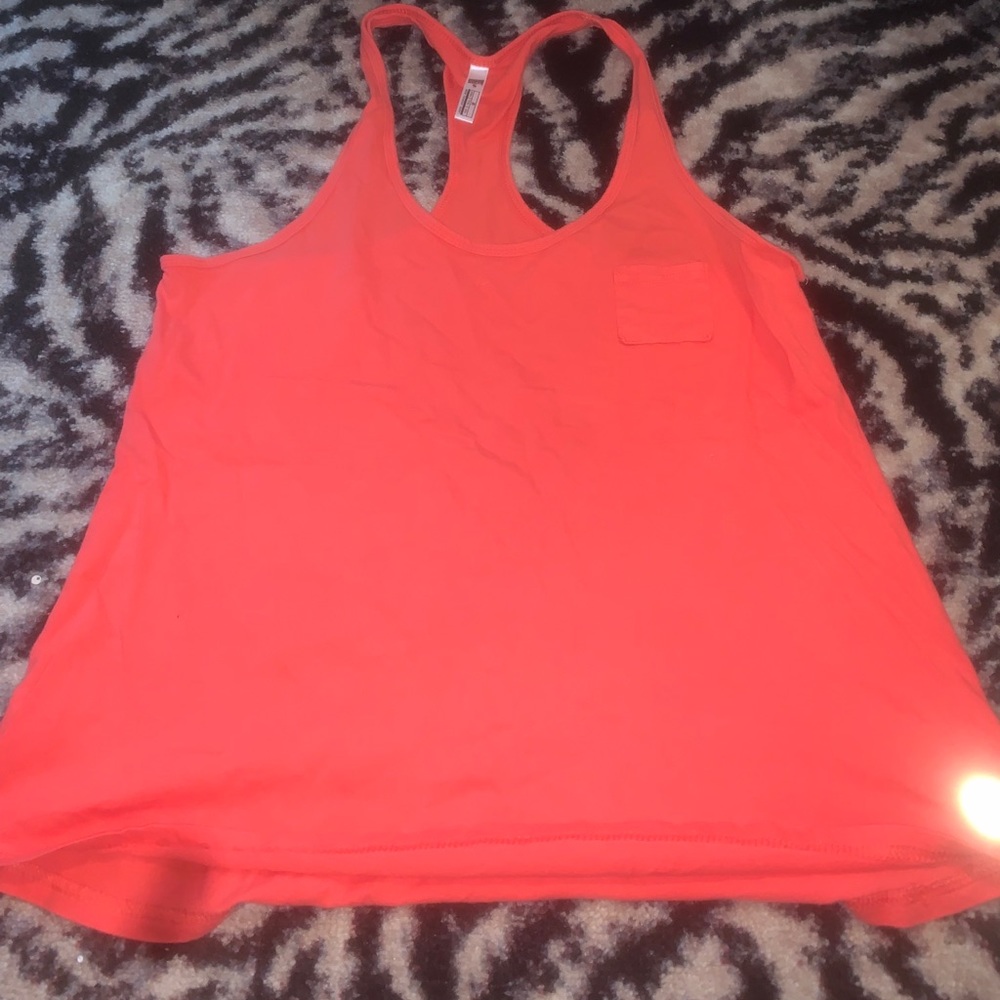 Tanks - Picture 2 of 2